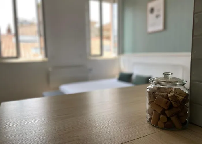 Vaissette By Yume Toulouse